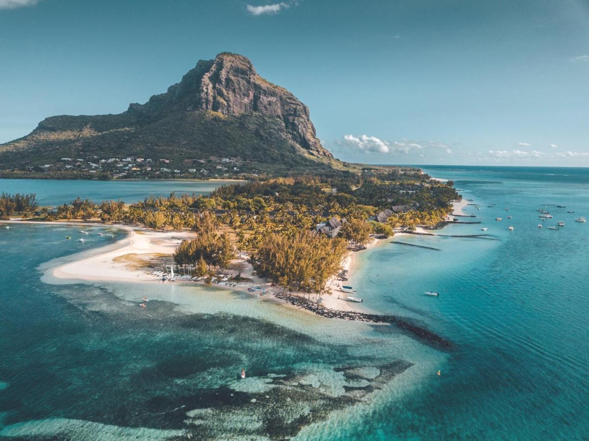 Paradis Beachcomber Golf Resort & Spa Le Morne Exterior photo