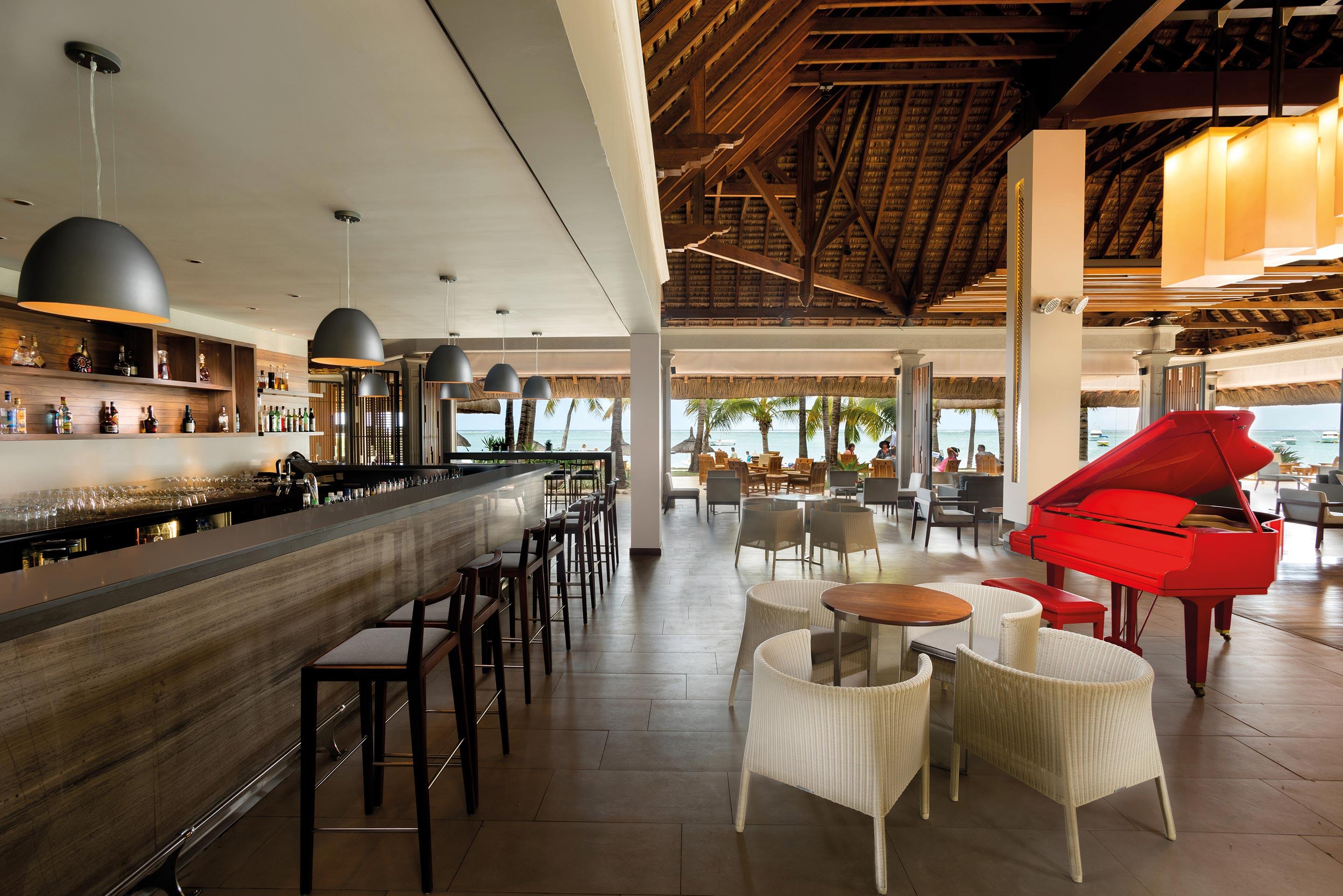 Paradis Beachcomber Golf Resort & Spa Le Morne Exterior photo
