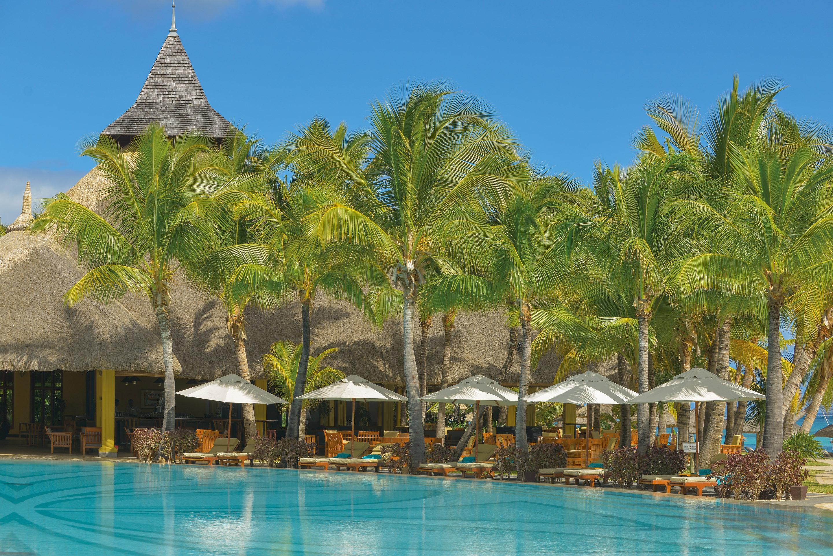 Paradis Beachcomber Golf Resort & Spa Le Morne Exterior photo