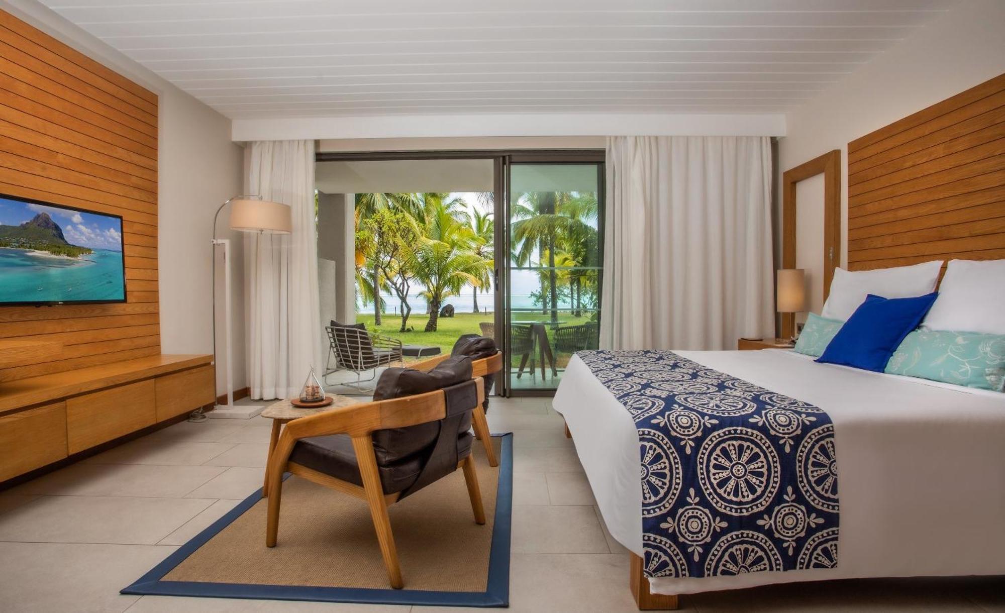 Paradis Beachcomber Golf Resort & Spa Le Morne Exterior photo