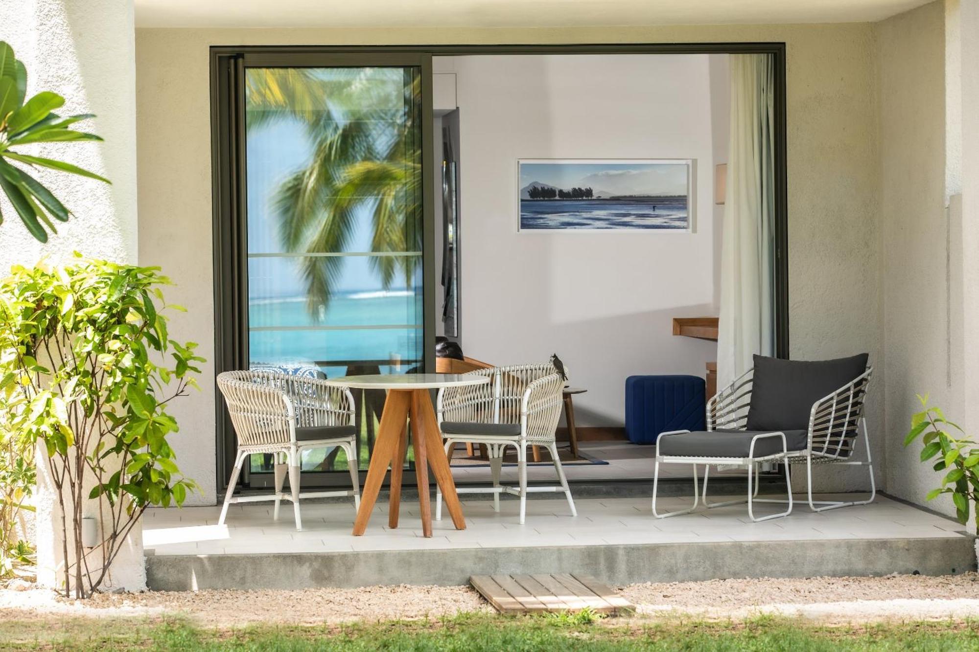 Paradis Beachcomber Golf Resort & Spa Le Morne Exterior photo
