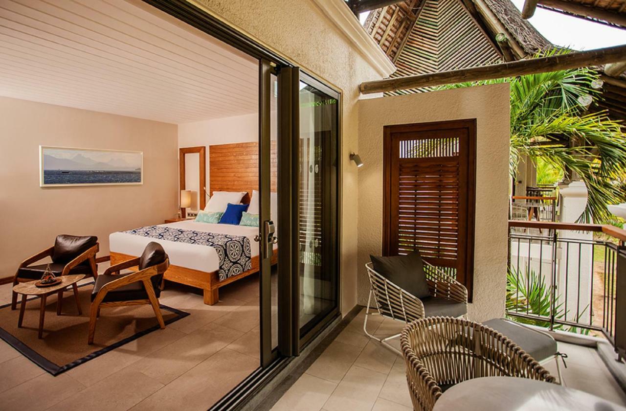 Paradis Beachcomber Golf Resort & Spa Le Morne Exterior photo